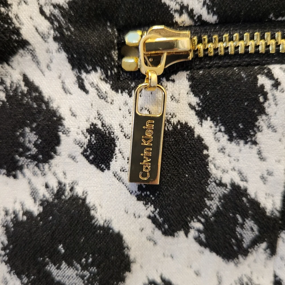 Calvin Klein Women's Black White Leopard Print Golden Zip Pocket Jacket, Size 4